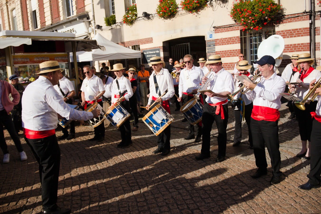 Une fête Brévière ensoleillée!